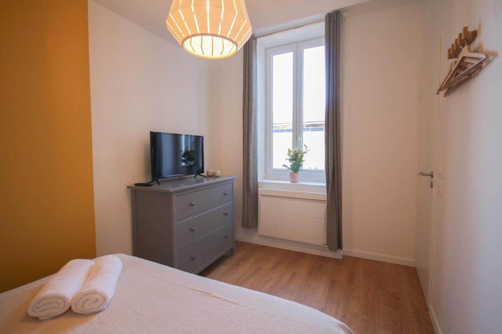 Lille Centre - Nice And Functional Ap. 2Bdrm Buitenkant foto